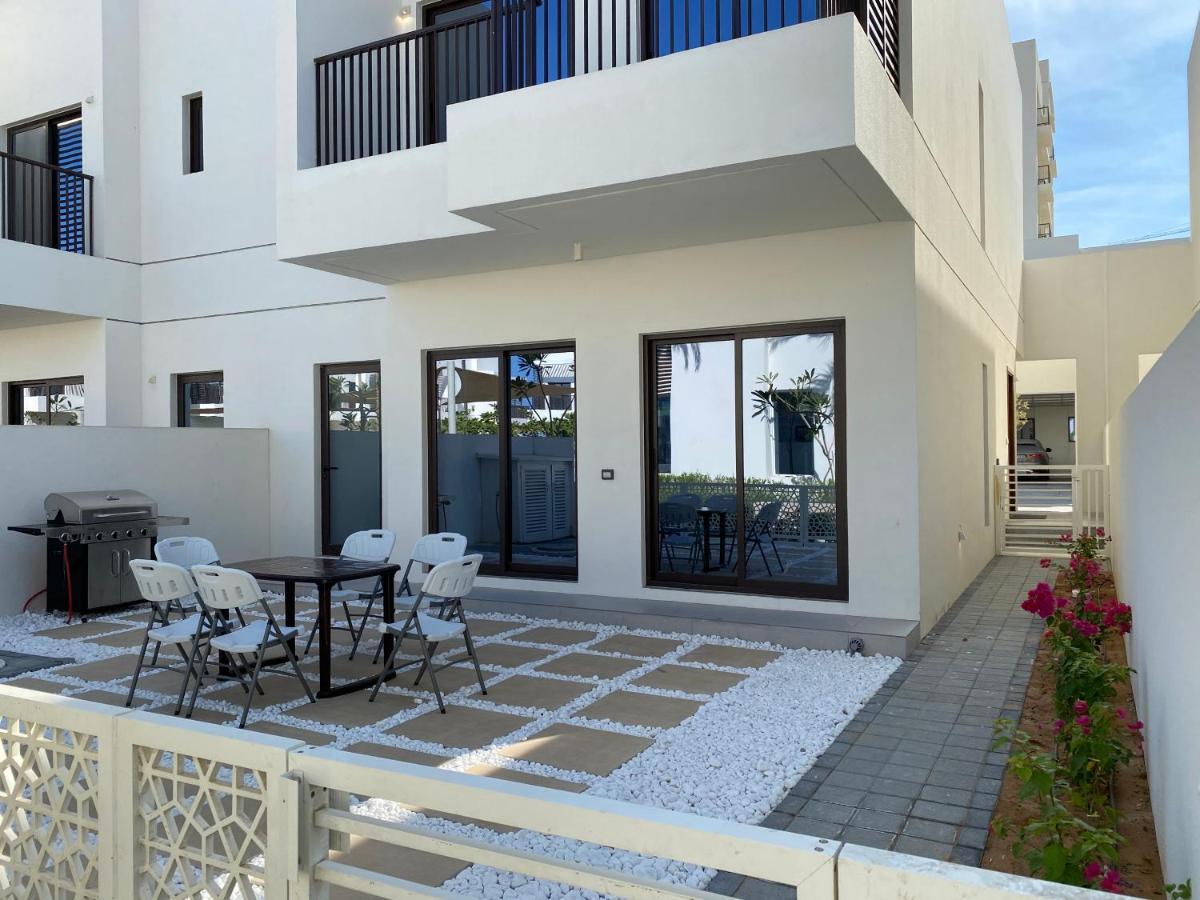 The White Villa Fujairah Exterior photo